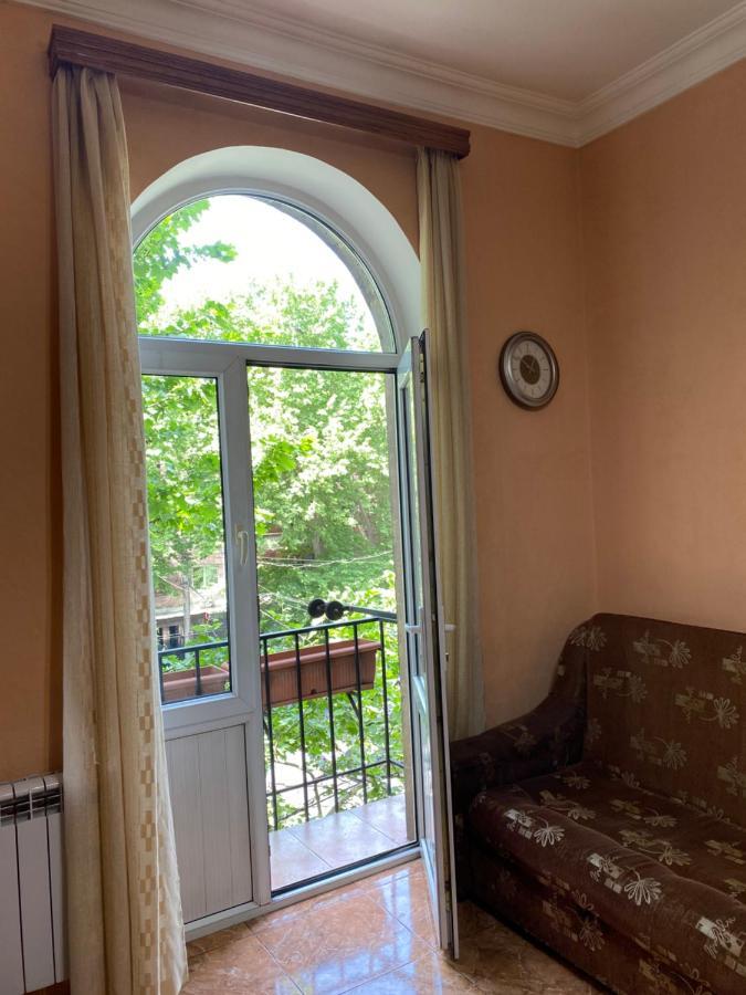 Agora Arcs Apartment Єреван Екстер'єр фото